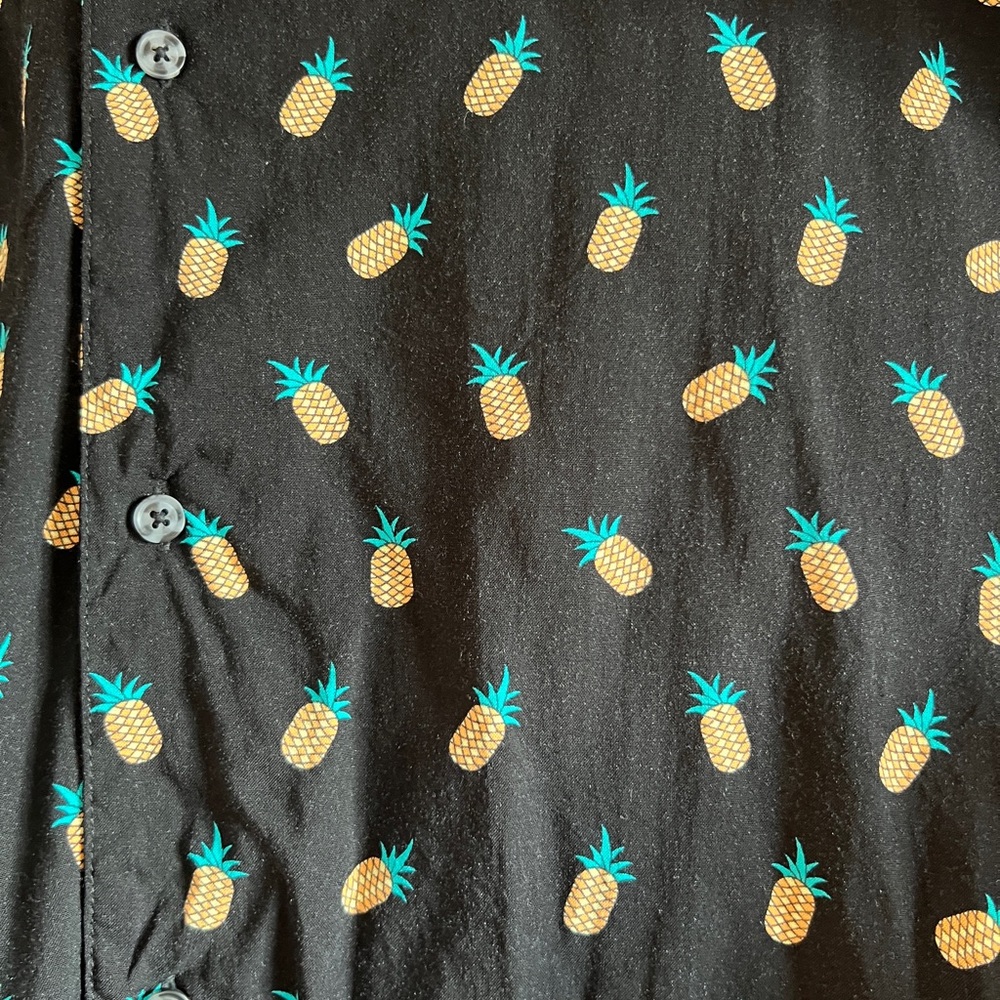 Aurora brand - Men’s short sleeve pineapple print button down shirt - size Large - Picture 3 of 12